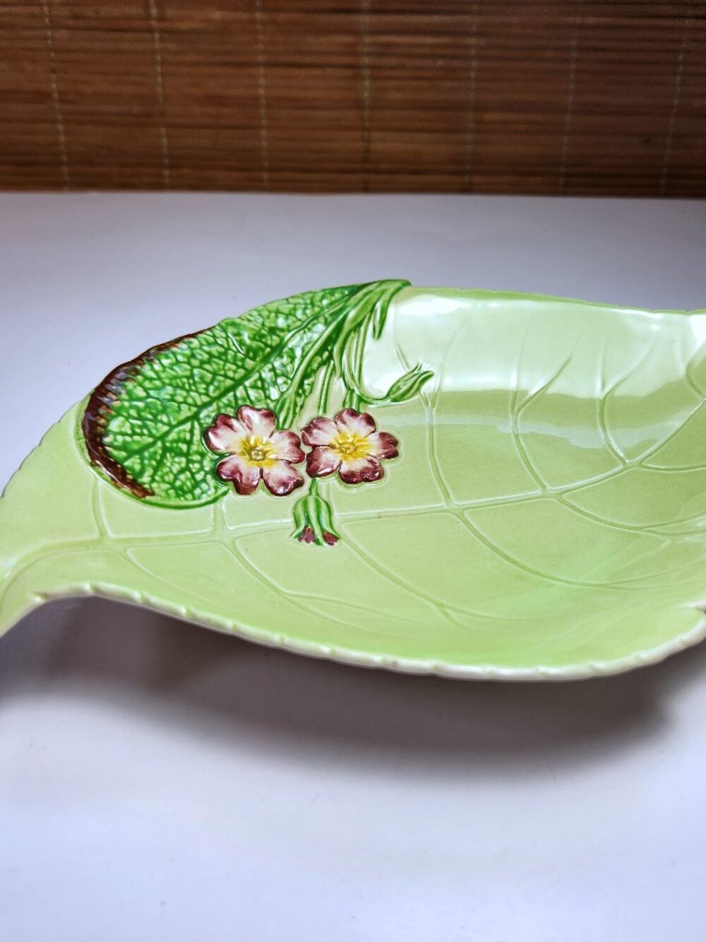Carlton Ware Primrose Green Leaf Dish England Australian Design Vintage Plate